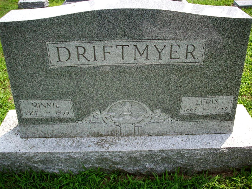 873_graf_driftmyer-friar.jpg