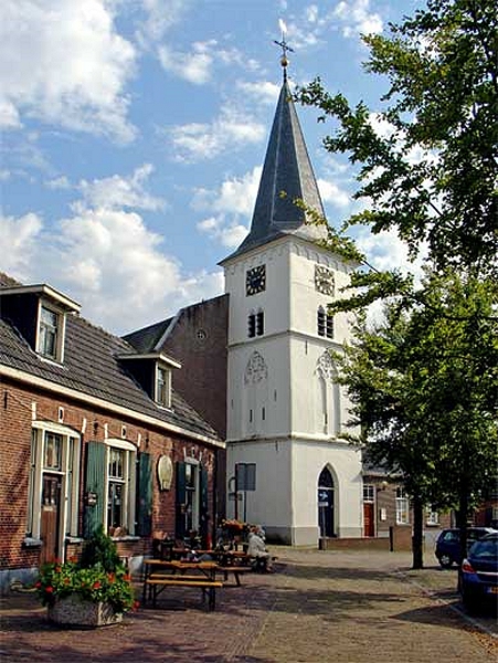 Kerk in Holten, doop- en trouwplaats van veel leden familie Struik